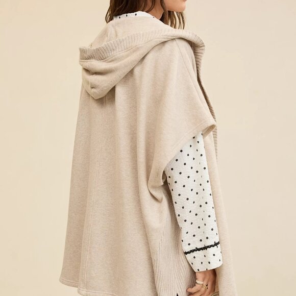 Hooded Fleece Cape - Picture 2 of 5